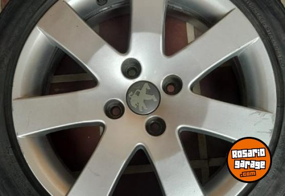 Accesorios para Autos - VENDO 4 LLANTAS 16 PARA USAR EN PARTNER / BERLINGO / PEUGEOT 408 - En Venta