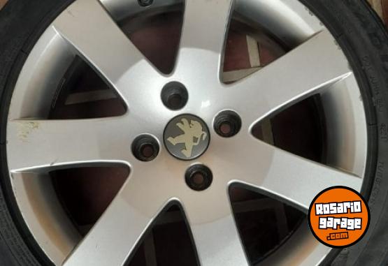 Accesorios para Autos - VENDO 4 LLANTAS 16 PARA USAR EN PARTNER / BERLINGO / PEUGEOT 408 - En Venta