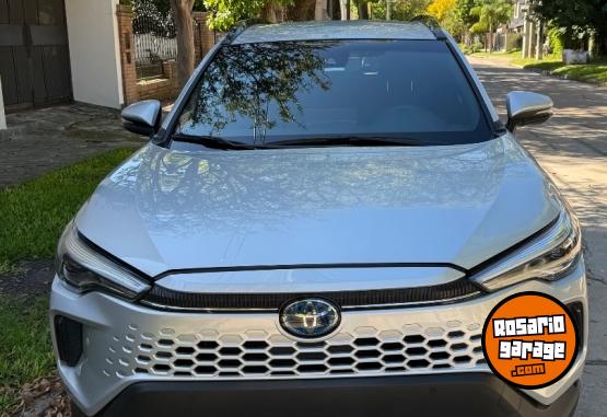 Autos - Toyota Corolla Cross 2025 Electrico / Hibrido 20000Km - En Venta