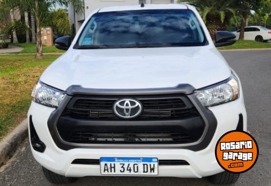Camionetas - Toyota SR 4X4 AT 2025 Nafta 25000Km - En Venta