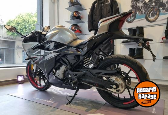 Motos - CF 300 SR 2026 Nafta - En Venta