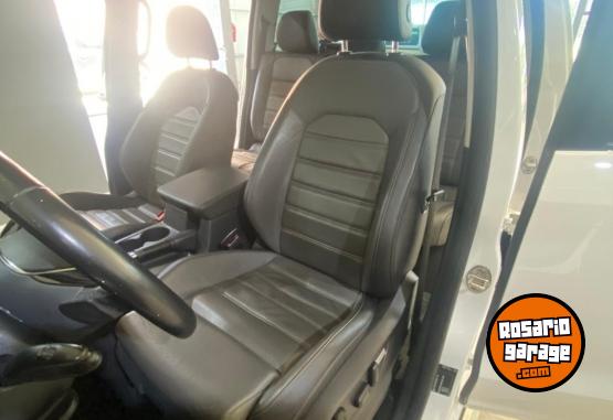 Camionetas - Volkswagen Amarok Highline 180HP 2022 Diesel 55000Km - En Venta
