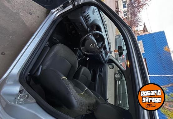 Autos - Renault Clio Mío 2014 Nafta 121300Km - En Venta