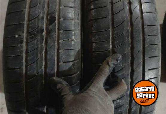 Accesorios para Autos - Llantas 15 Toyota ETIOS con cubiertas Muy buenas. $500.000. NO BAJO PRECIO - En Venta