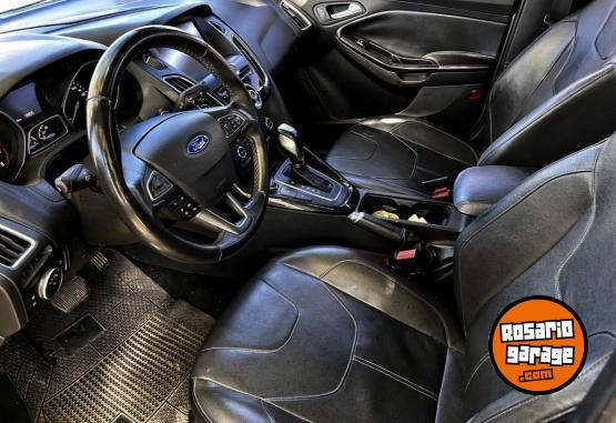 Autos - Ford Focus titanium 2016 Nafta 155000Km - En Venta