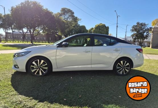 Autos - Nissan Sentra Exclusive 2.0 CVT 2023 Nafta 36500Km - En Venta