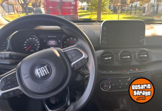 Autos - Fiat Cronos 1.3 MT 2022 Nafta 42000Km - En Venta