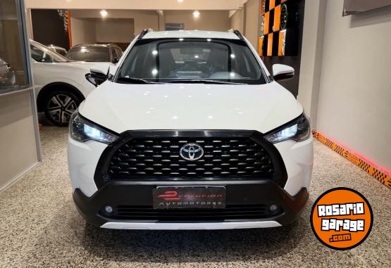 Autos - Toyota COROLLA CROSS XLI 2022 Nafta 30000Km - En Venta