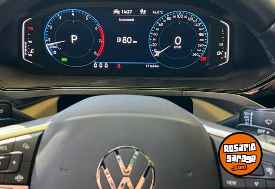 Autos - Volkswagen Taos Hero 2022 Nafta 57000Km - En Venta