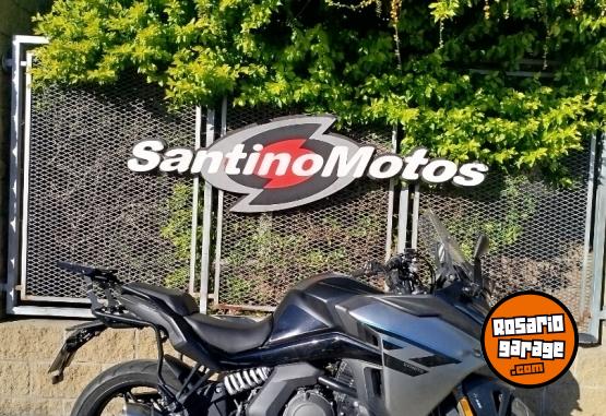 Motos - CF GT 650CC 2023 Nafta 8501Km - En Venta