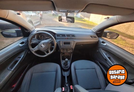 Autos - Volkswagen Voyage 2017 GNC 200000Km - En Venta