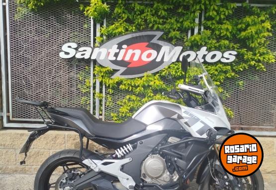 Motos - CF MT 650 2023 Nafta 10173Km - En Venta
