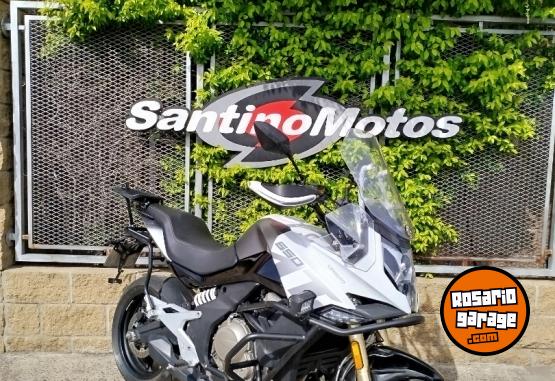 Motos - CF MT 650 2023 Nafta 10173Km - En Venta