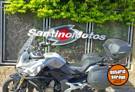 Motos - CF MT 650CC 2023 Nafta 5497Km - En Venta