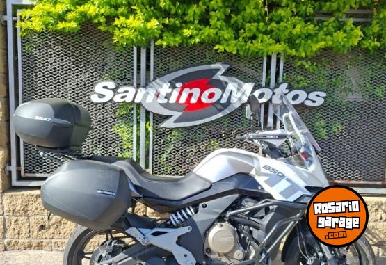 Motos - CF MT 650CC 2023 Nafta 5497Km - En Venta