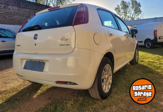 Autos - Fiat Punto 2010 GNC 200000Km - En Venta