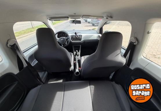 Autos - Volkswagen Up high 2017 Nafta 68000Km - En Venta