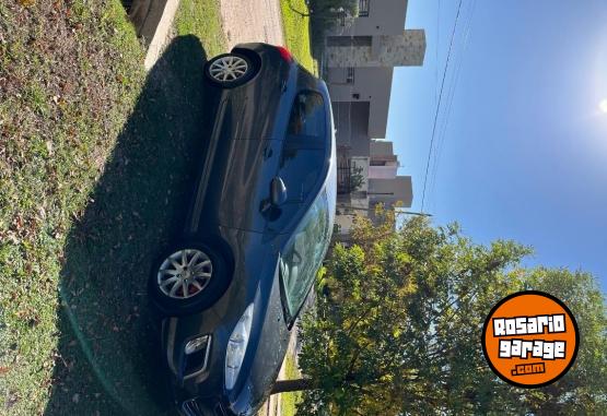 Autos - Peugeot 308 2013 Nafta 102000Km - En Venta