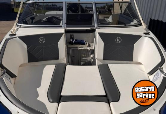 Embarcaciones - Klase A K210 con Mercury 150 - A�o 2021 con 71 Horas de uso! - En Venta