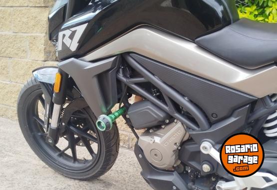 Motos - CF RZ 300CC 2023 Nafta 21431Km - En Venta