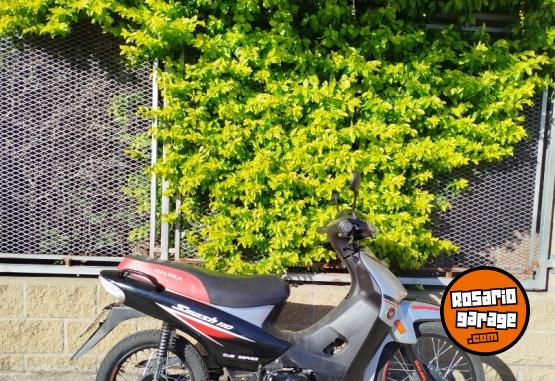 Motos - Gilera SMASH 110 CC 2025 Nafta 8404Km - En Venta