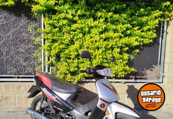 Motos - Gilera SMASH 110 CC 2025 Nafta 8404Km - En Venta