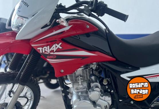 Motos - Corven corven triax 2025 Nafta 3500Km - En Venta