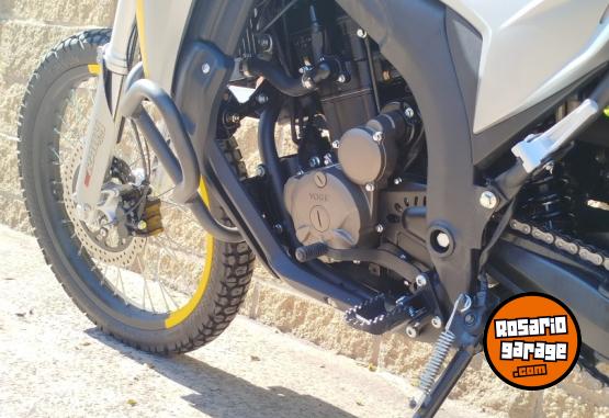 Motos - Voge RALLY 300CC 2024 Nafta 2560Km - En Venta
