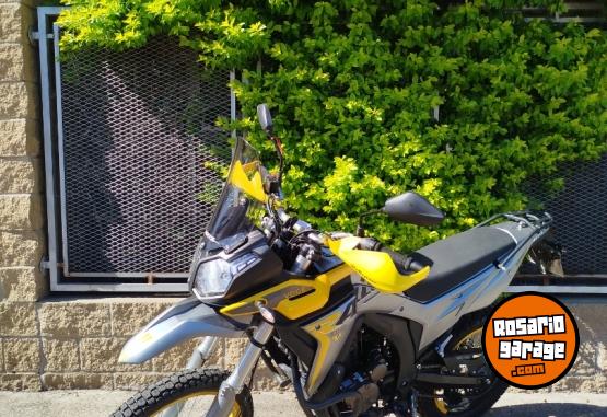 Motos - Voge RALLY 300CC 2024 Nafta 2560Km - En Venta
