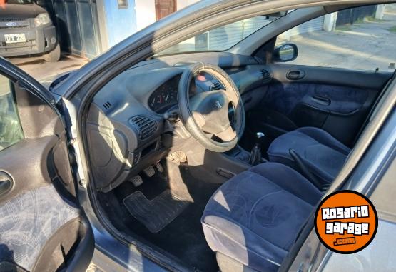 Autos - Peugeot 206 xtd 2004 Diesel 269000Km - En Venta