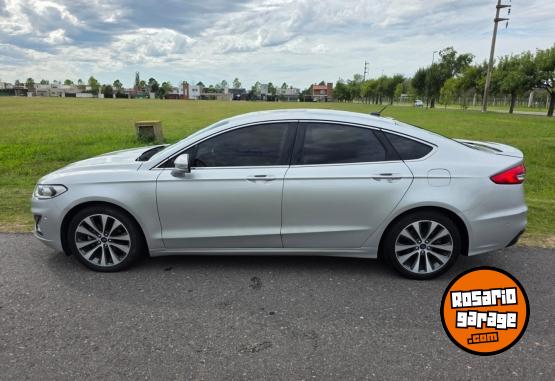 Autos - Ford Mondeo 2020 Nafta 80000Km - En Venta