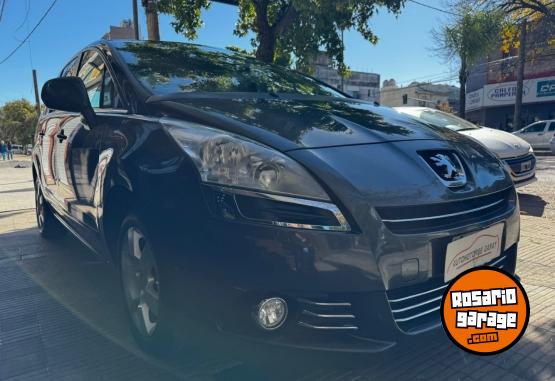 Autos - Peugeot 5008 2014 Nafta 140000Km - En Venta