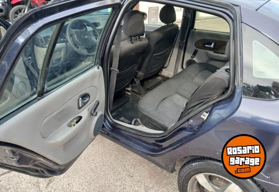 Autos - Renault Symbol 2011 GNC 181000Km - En Venta