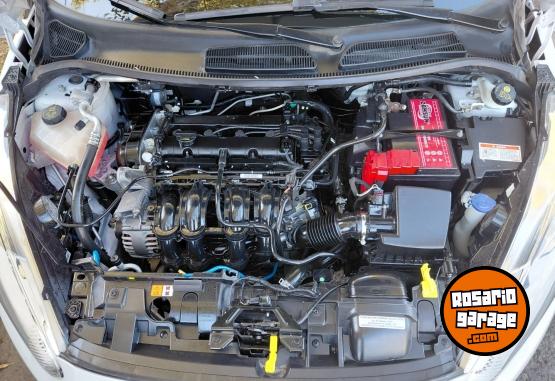 Autos - Ford Fiesta kinetic se plus 2017 Nafta 60000Km - En Venta