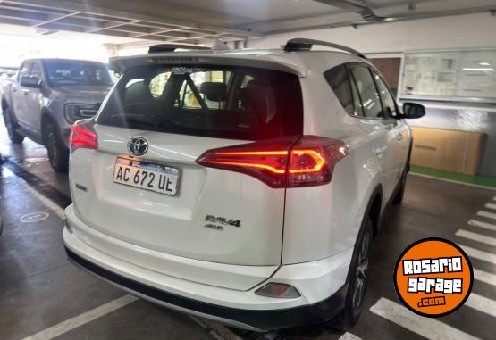 Camionetas - Toyota RAV4 VX 2018 Nafta 152270Km - En Venta