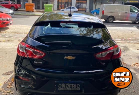 Autos - Chevrolet Cruze 2020 Nafta 100000Km - En Venta