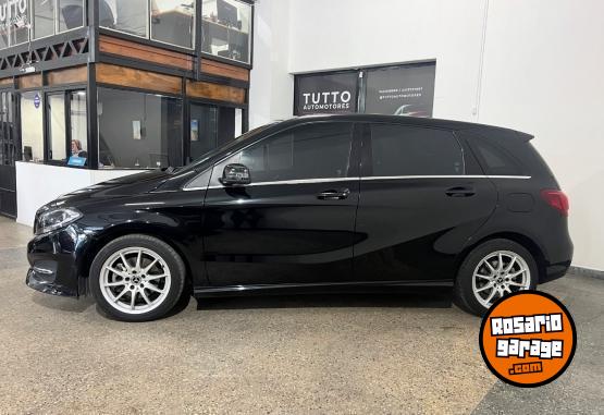 Autos - Mercedes Benz B200 city 2018 Nafta 78400Km - En Venta