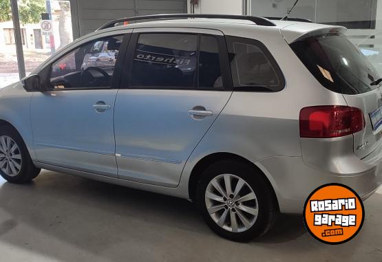 Autos - Volkswagen SURAN 1.6 HIGHLINE IMOTIO 2010 GNC 208000Km - En Venta