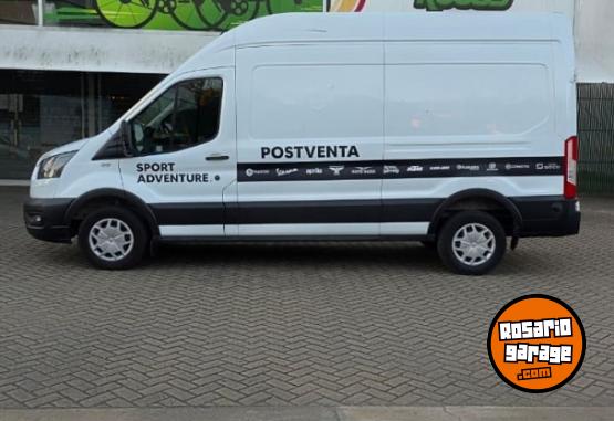 Utilitarios - Ford Transit 2.2 Furgon M 2021 Diesel 120000Km - En Venta