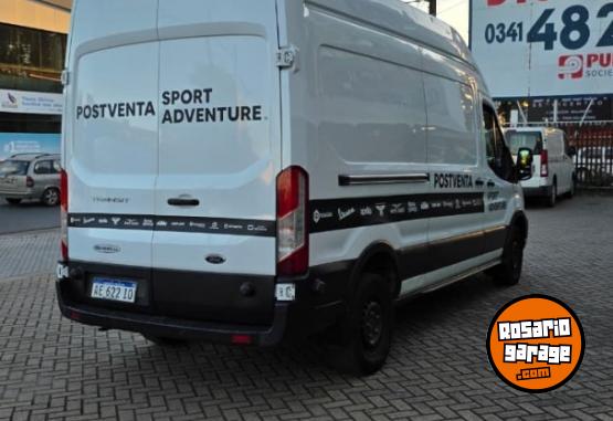 Utilitarios - Ford Transit 2.2 Furgon M 2021 Diesel 120000Km - En Venta