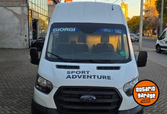 Utilitarios - Ford Transit 2.2 Furgon M 2021 Diesel 120000Km - En Venta