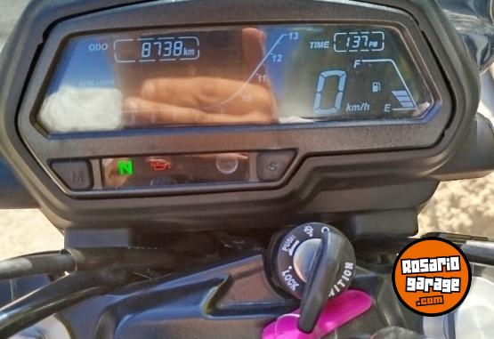 Motos - Bajaj DOMINAR 250CC 2023 Nafta 8703Km - En Venta