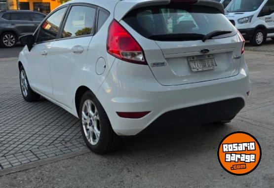 Autos - Ford Fiesta Kinetic 1.6 S Plus 2014 Nafta 125000Km - En Venta