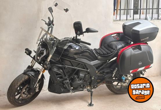 Motos - Benelli 502c Cruiser 2022 Nafta 5200Km - En Venta