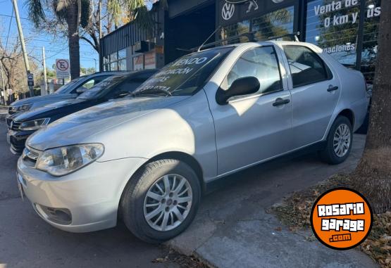 Autos - Fiat siena 1.4 4 ptas 2013 Nafta 126000Km - En Venta