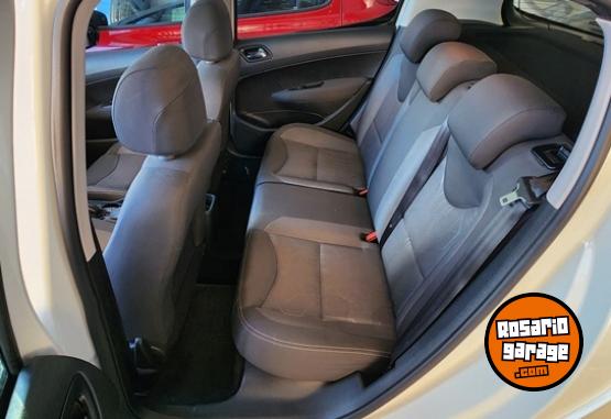Autos - Peugeot 308 Allure Pack Nav. HDI 2018 Diesel 92490Km - En Venta