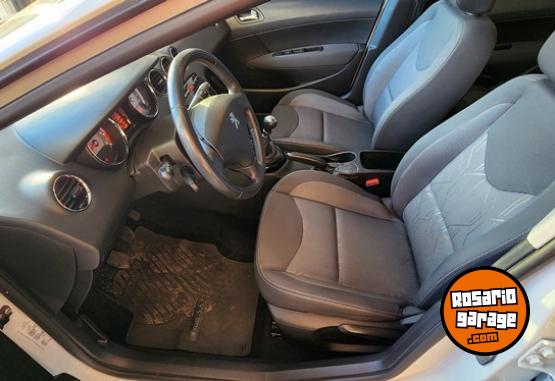 Autos - Peugeot 308 Allure Pack Nav. HDI 2018 Diesel 92490Km - En Venta