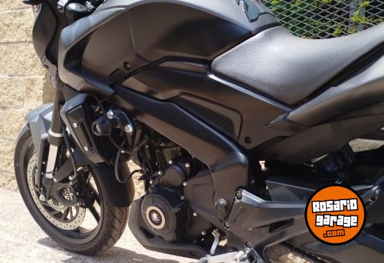 Motos - Bajaj DOMINAR 400CC 2024 Nafta 10712Km - En Venta