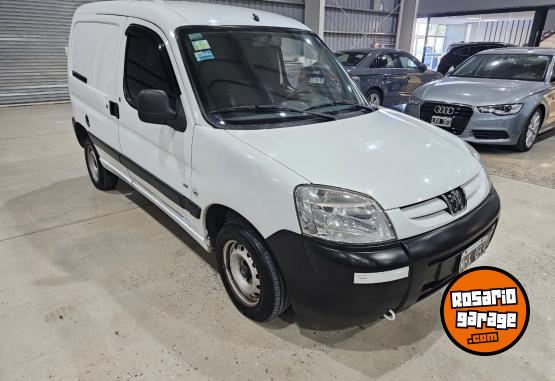 Utilitarios - Peugeot Partner Hdi 2013 Diesel 160000Km - En Venta
