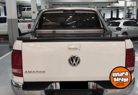 Camionetas - Volkswagen AMAROK 2.0 TDI 4X4 AT 2018 Diesel 150000Km - En Venta